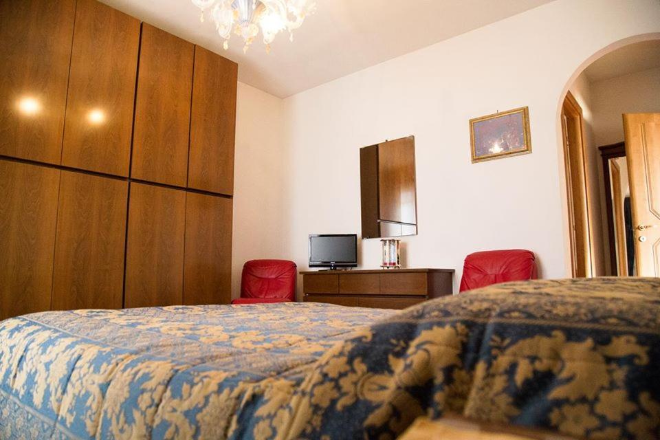 B&B Nuovo Paradiso 佩夏 外观 照片